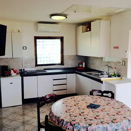 Materada Donato Apartman