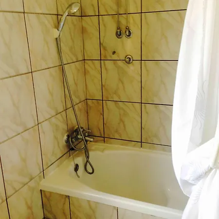 Materada Donato Apartman *