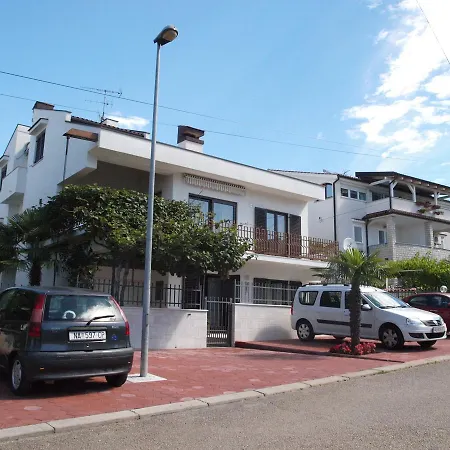 Materada Donato Apartman *