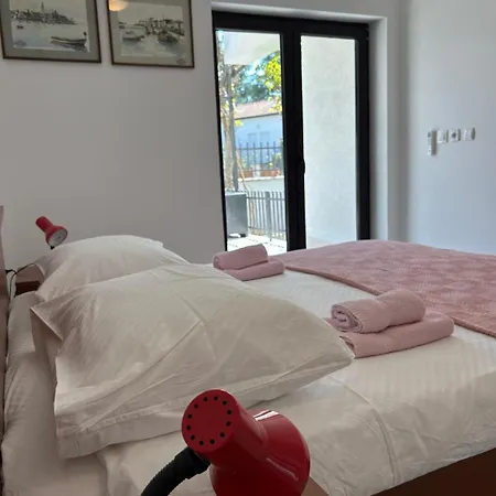 Apartment Materada Donato *
